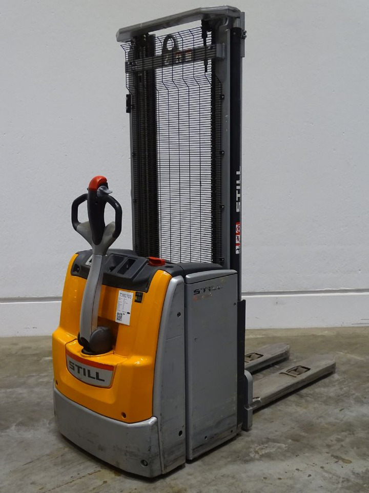 Still EXV16 - Stacker: picture 2 Still EXV16 - Stacker: picture 2