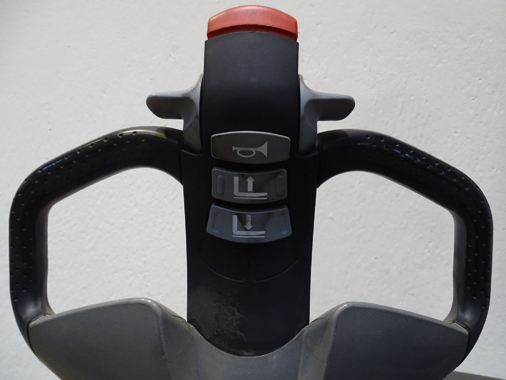 Still EXV16 - Stacker: picture 3 Still EXV16 - Stacker: picture 3