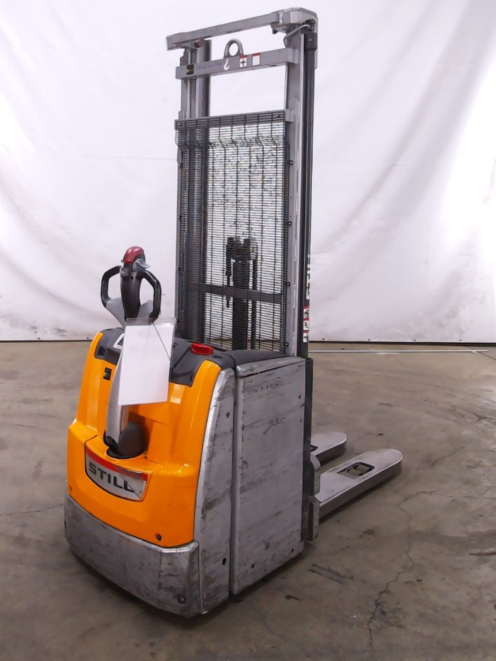 Still EXV20 - Stacker: picture 2 Still EXV20 - Stacker: picture 2