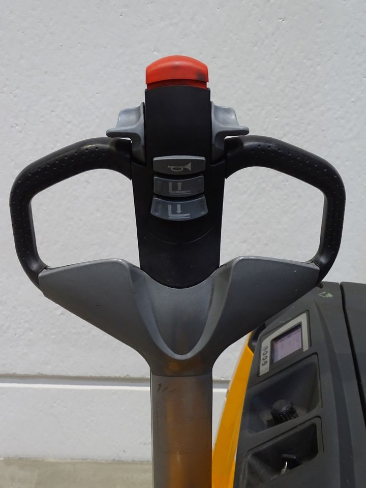 Still EXV20 - Stacker: picture 3 Still EXV20 - Stacker: picture 3