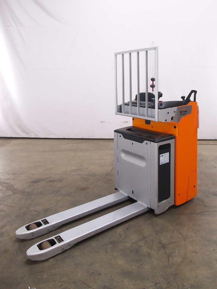 Still FXH20N/1400MM - Pallet truck: picture 1 Still FXH20N/1400MM - Pallet truck: picture 1