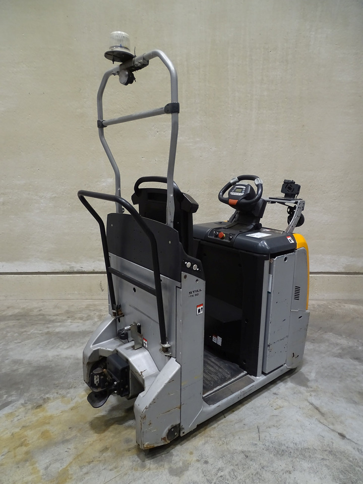 Still LTX50 - Tow tractor: picture 2 Still LTX50 - Tow tractor: picture 2