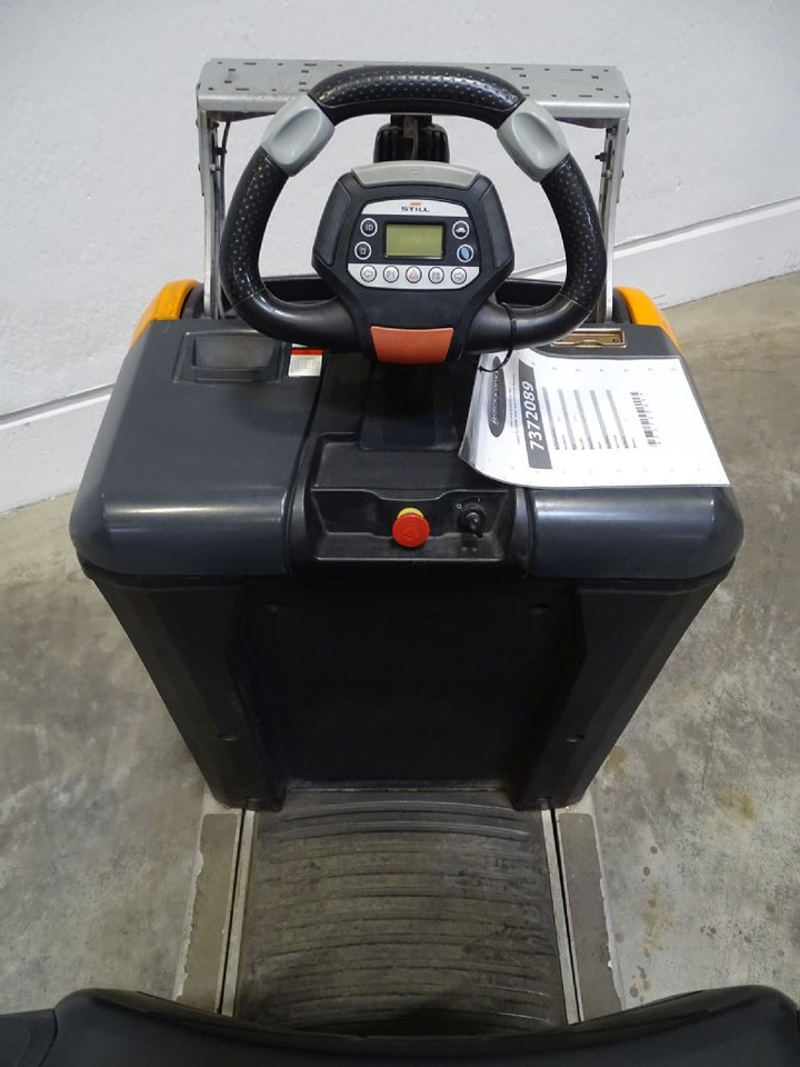 Still LTX50 - Tow tractor: picture 3 Still LTX50 - Tow tractor: picture 3