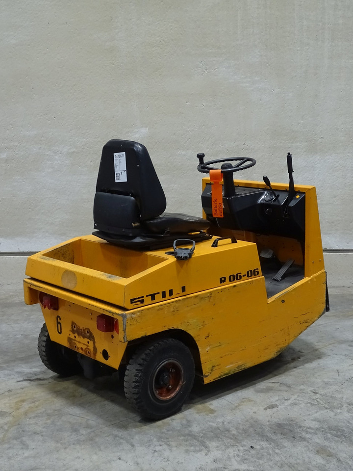 Still R06-06 - Tow tractor: picture 2 Still R06-06 - Tow tractor: picture 2