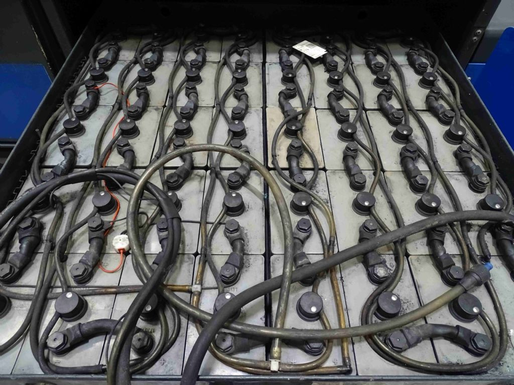 Still R07-25L - Tow tractor: picture 4 Still R07-25L - Tow tractor: picture 4