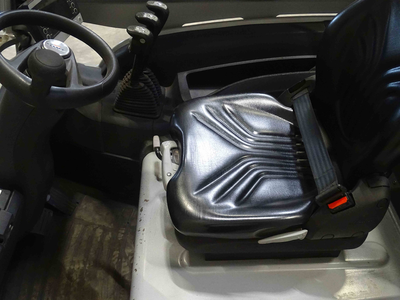 Still RX20-16/DRIVEIN - Electric forklift: picture 3 Still RX20-16/DRIVEIN - Electric forklift: picture 3