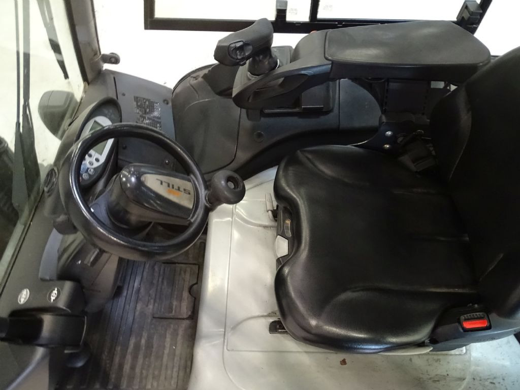 Still RX60-40 - Electric forklift: picture 3 Still RX60-40 - Electric forklift: picture 3