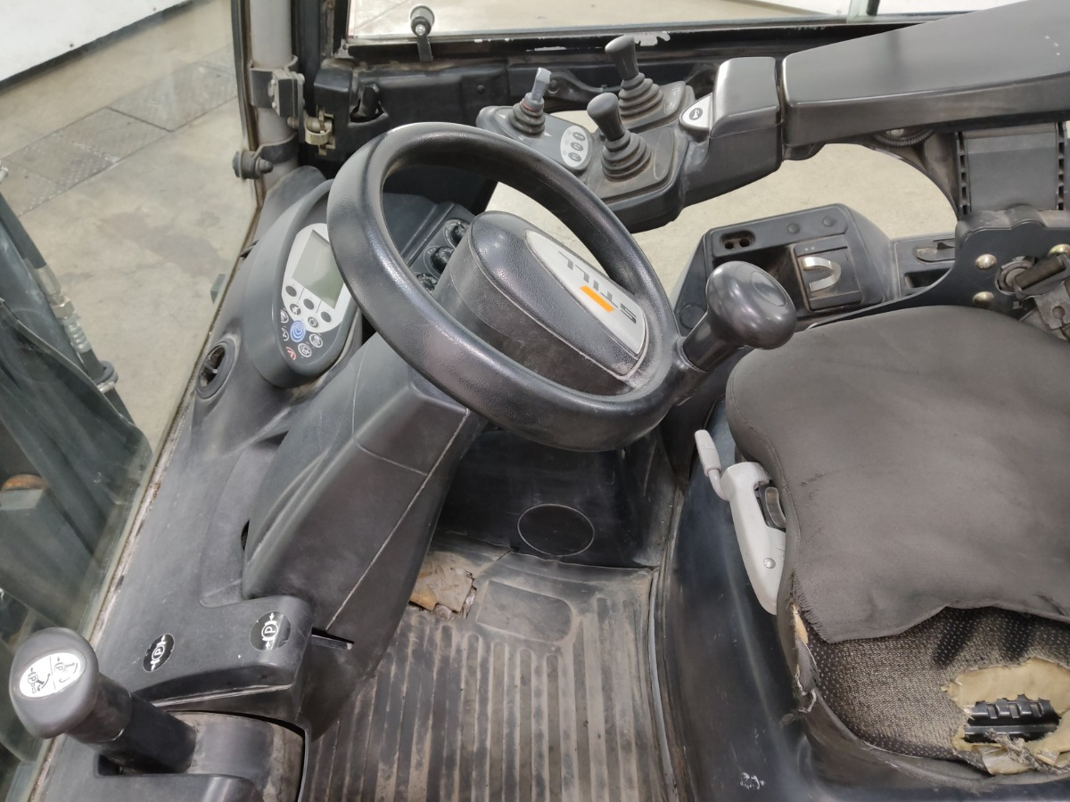 Still RX70-25T - Forklift: picture 3 Still RX70-25T - Forklift: picture 3