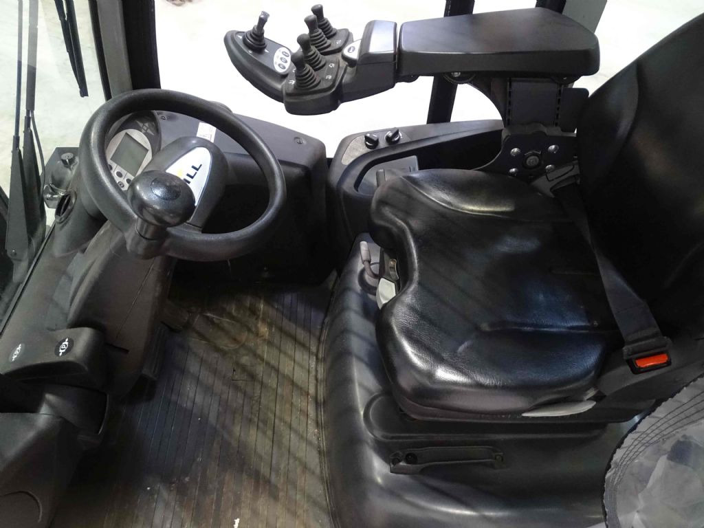 Still RX70-40T - Forklift: picture 3 Still RX70-40T - Forklift: picture 3