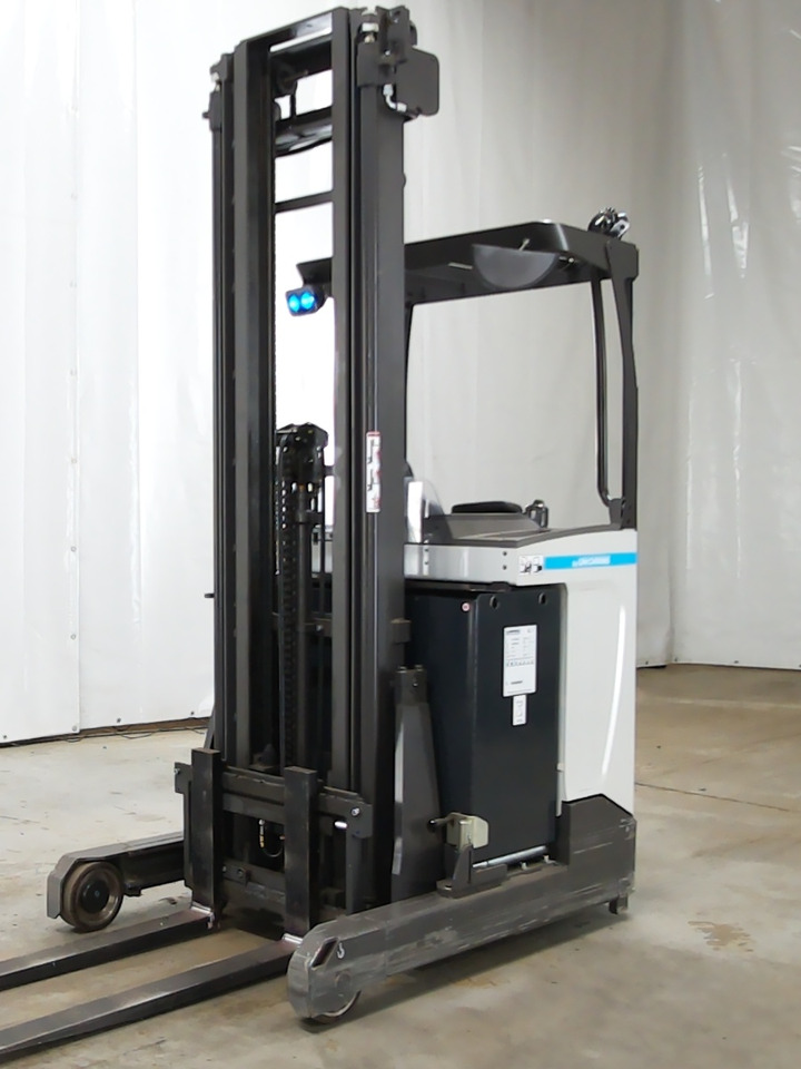 Weitere ULS140DTFVXE675 - Reach truck: picture 1 Weitere ULS140DTFVXE675 - Reach truck: picture 1