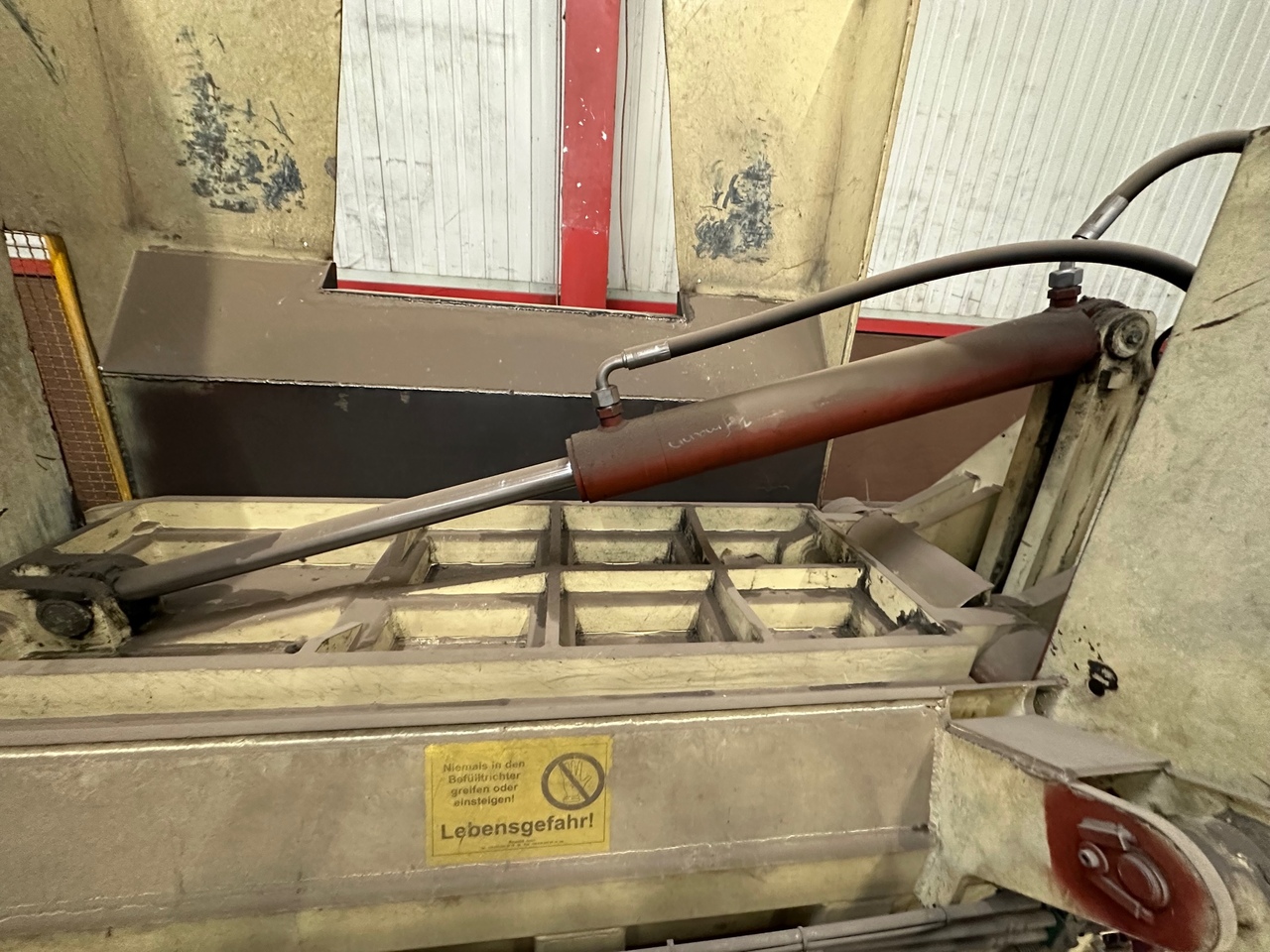 Tool/ Equipment Klanke S-45 HKV Karton Plastic Press: picture 8
