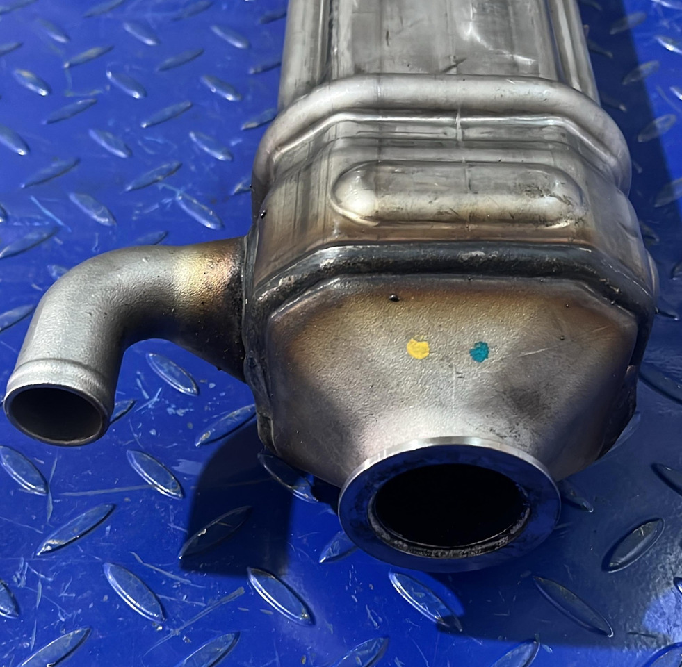 Mercedes Benz /DETROIT EGR OM926 A9261420679 (A9261420379) - EGR cooler: picture 3 Mercedes Benz /DETROIT EGR OM926 A9261420679 (A9261420379) - EGR cooler: picture 3