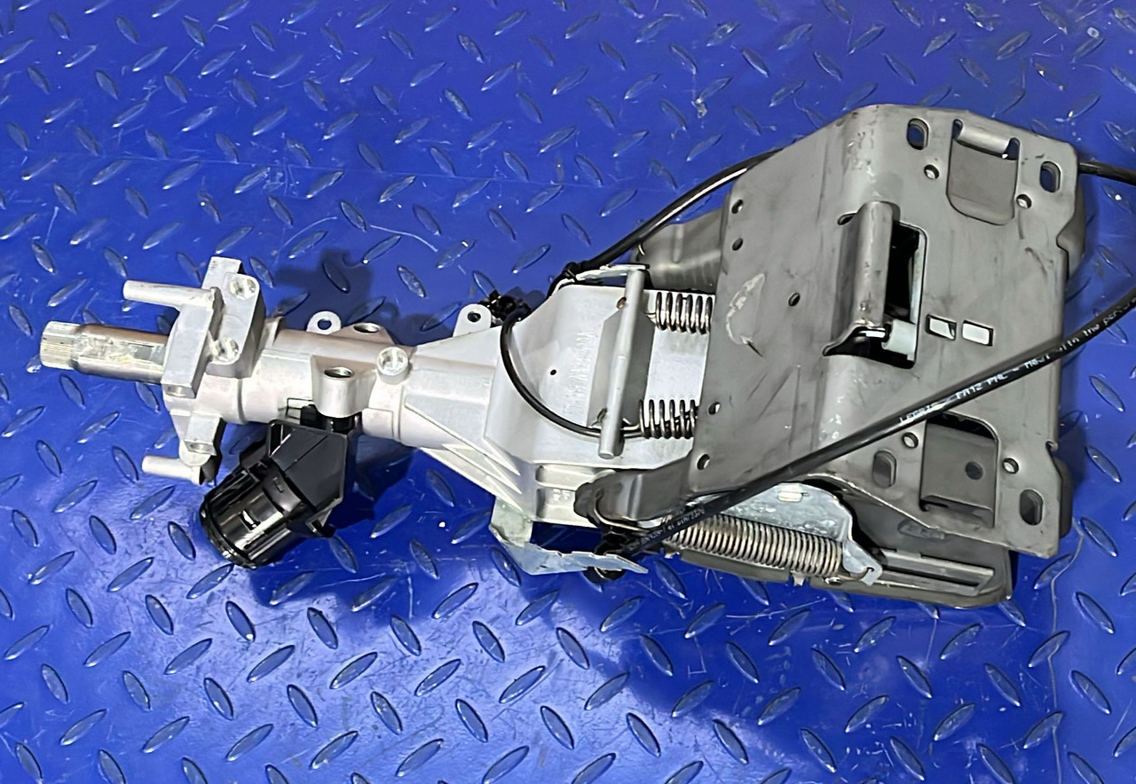 Mercedes COLUMN STEERING MERCEDES TRUCK A9674600616 - Cab and interior: picture 1 Mercedes COLUMN STEERING MERCEDES TRUCK A9674600616 - Cab and interior: picture 1