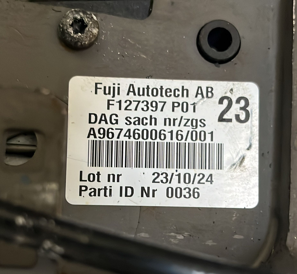 Mercedes COLUMN STEERING MERCEDES TRUCK A9674600616 - Cab and interior: picture 4 Mercedes COLUMN STEERING MERCEDES TRUCK A9674600616 - Cab and interior: picture 4
