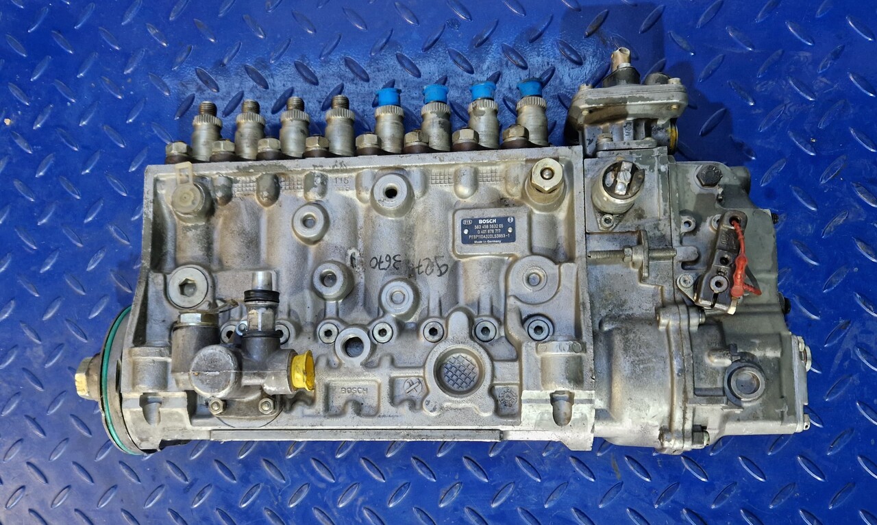 Liebherr INJECTION PUMP 0401818717 - Spare parts for Construction machinery: picture 1 Liebherr INJECTION PUMP 0401818717 - Spare parts for Construction machinery: picture 1