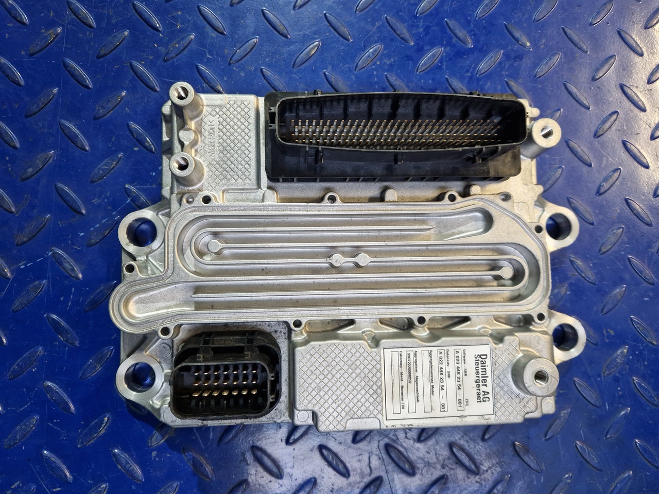 Mercedes Benz Actros MP4 ACM2.1 control unit A0004466754 - Spare parts for Other machinery: picture 1 Mercedes Benz Actros MP4 ACM2.1 control unit A0004466754 - Spare parts for Other machinery: picture 1