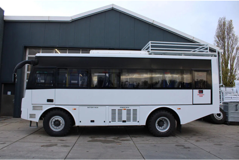 Mercedes-Benz Atego 1725 4x4 Passenger Bus - Coach: picture 2 Mercedes-Benz Atego 1725 4x4 Passenger Bus - Coach: picture 2