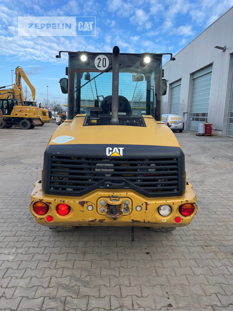 Cat 906M - Wheel loader: picture 4 Cat 906M - Wheel loader: picture 4