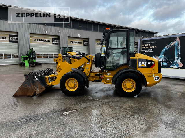 Cat 907M - Wheel loader: picture 1 Cat 907M - Wheel loader: picture 1