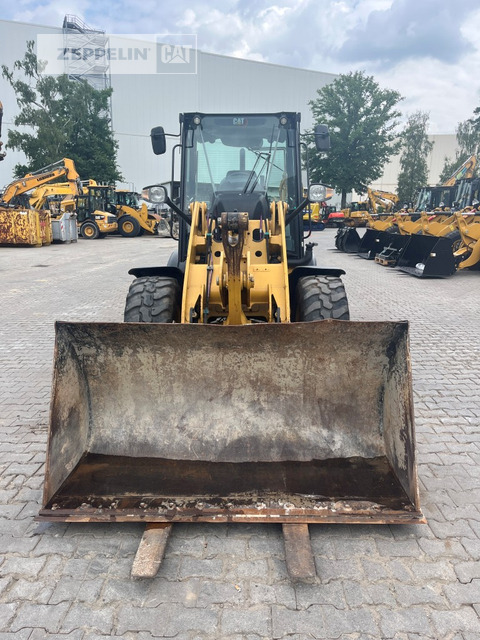 Cat 907M - Wheel loader: picture 2 Cat 907M - Wheel loader: picture 2