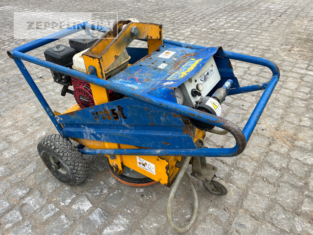 Probst Greiftechnik, Erdmannshausen Probst SH-2500-Uni - Material handling equipment: picture 1 Probst Greiftechnik, Erdmannshausen Probst SH-2500-Uni - Material handling equipment: picture 1