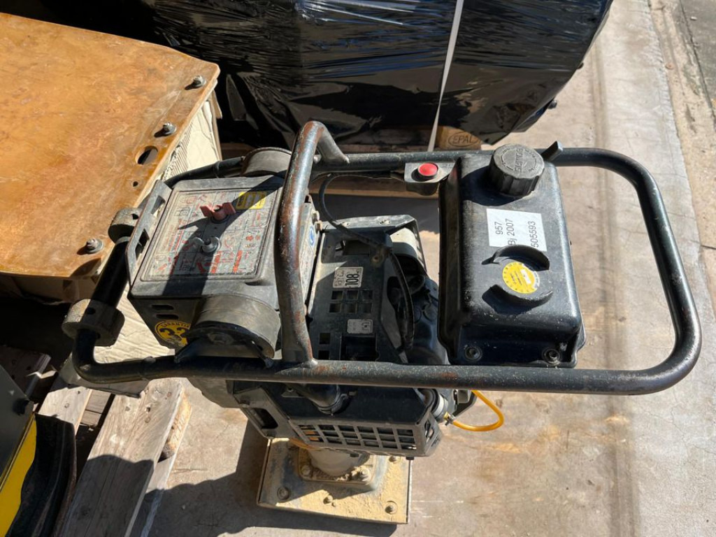 BOMAG BT 60 4 Diverse Stampfer - Rammer: picture 3 BOMAG BT 60 4 Diverse Stampfer - Rammer: picture 3