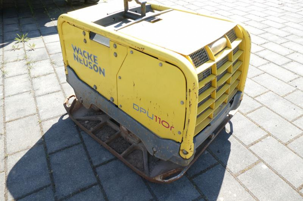 Wacker Neuson SE Rüttelplatte DPU 110rLem970 Baumaschine inkl. Fernbedienung - Construction machinery: picture 5 Wacker Neuson SE Rüttelplatte DPU 110rLem970 Baumaschine inkl. Fernbedienung - Construction machinery: picture 5