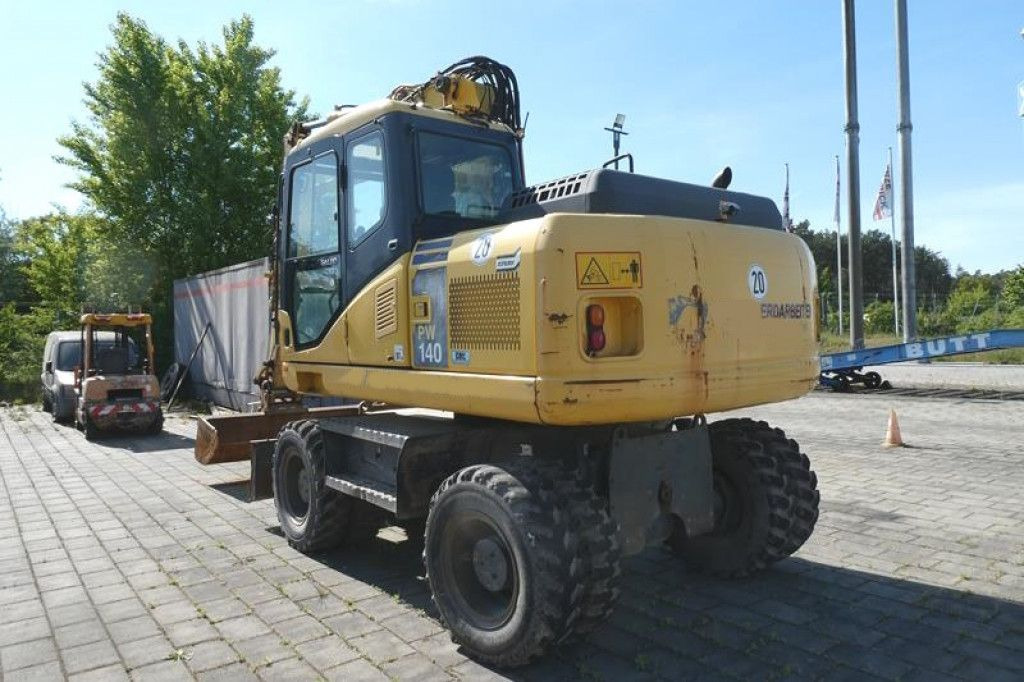 Komatsu Mobilbagger PW140-7 Mobilbagger - Wheel excavator: picture 4 Komatsu Mobilbagger PW140-7 Mobilbagger - Wheel excavator: picture 4