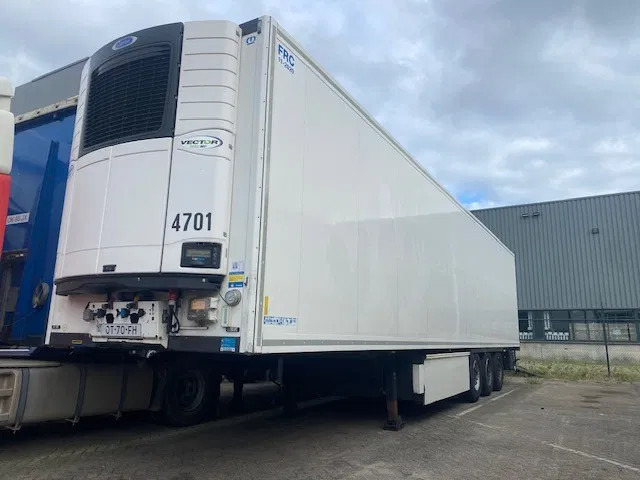 Krone SD koelvries met carrier vector 1950 MT 2 temp en 2 e lading - Refrigerator semi-trailer: picture 1 Krone SD koelvries met carrier vector 1950 MT 2 temp en 2 e lading - Refrigerator semi-trailer: picture 1