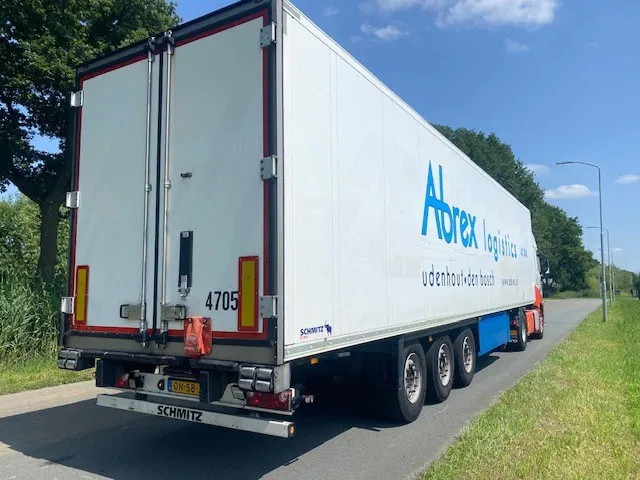 Schmitz Cargobull SCB 53B koelvries met carrier vector 1950MT 2 temp en tussenwand, - Refrigerator semi-trailer: picture 2 Schmitz Cargobull SCB 53B koelvries met carrier vector 1950MT 2 temp en tussenwand, - Refrigerator semi-trailer: picture 2