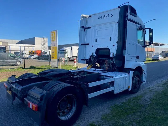 Mercedes-Benz Actros 1840 stream space cabine met spoilers fenders en zonneklep, apk gekeurd. - Tractor unit: picture 4 Mercedes-Benz Actros 1840 stream space cabine met spoilers fenders en zonneklep, apk gekeurd. - Tractor unit: picture 4