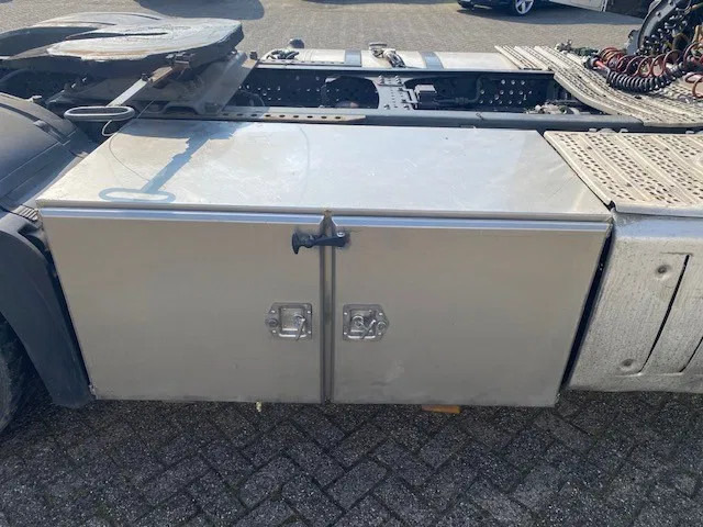 Mercedes-Benz Actros 1845 grote cabine, euro 6 , spoilers fenders... - Tractor unit: picture 5 Mercedes-Benz Actros 1845 grote cabine, euro 6 , spoilers fenders... - Tractor unit: picture 5