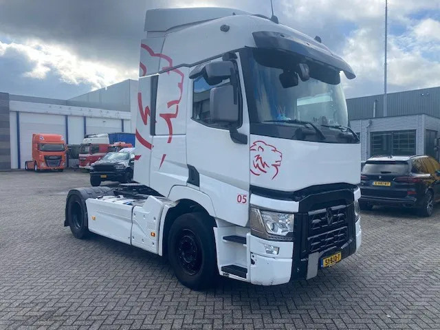 Renault T 440 euro 6 trekker compleet spoilers 2 x tank, low km...... - Tractor unit: picture 2 Renault T 440 euro 6 trekker compleet spoilers 2 x tank, low km...... - Tractor unit: picture 2