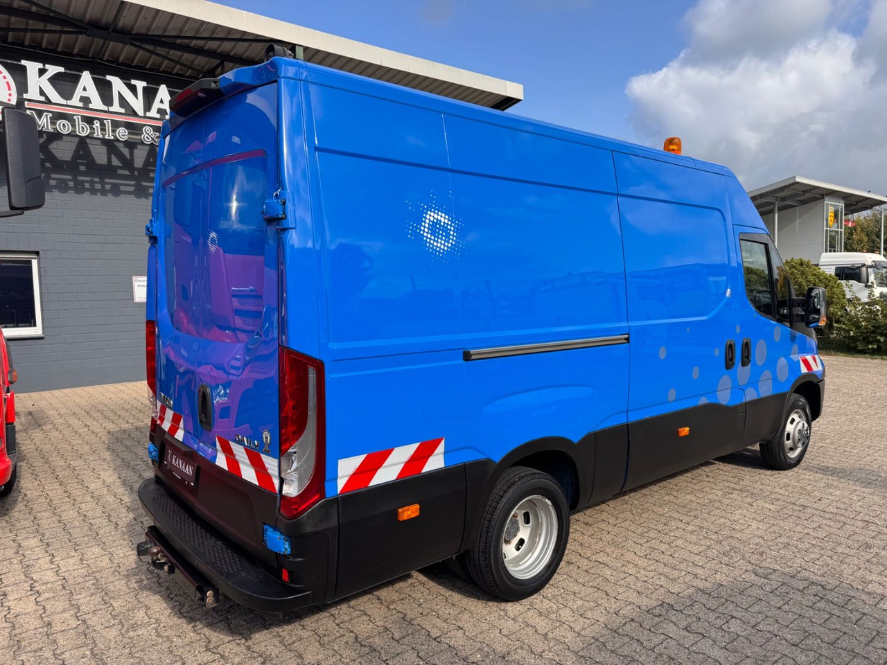 Iveco Daily Kasten 50 C 170 Werkstattwagen SORTIMO - Panel van: picture 3 Iveco Daily Kasten 50 C 170 Werkstattwagen SORTIMO - Panel van: picture 3