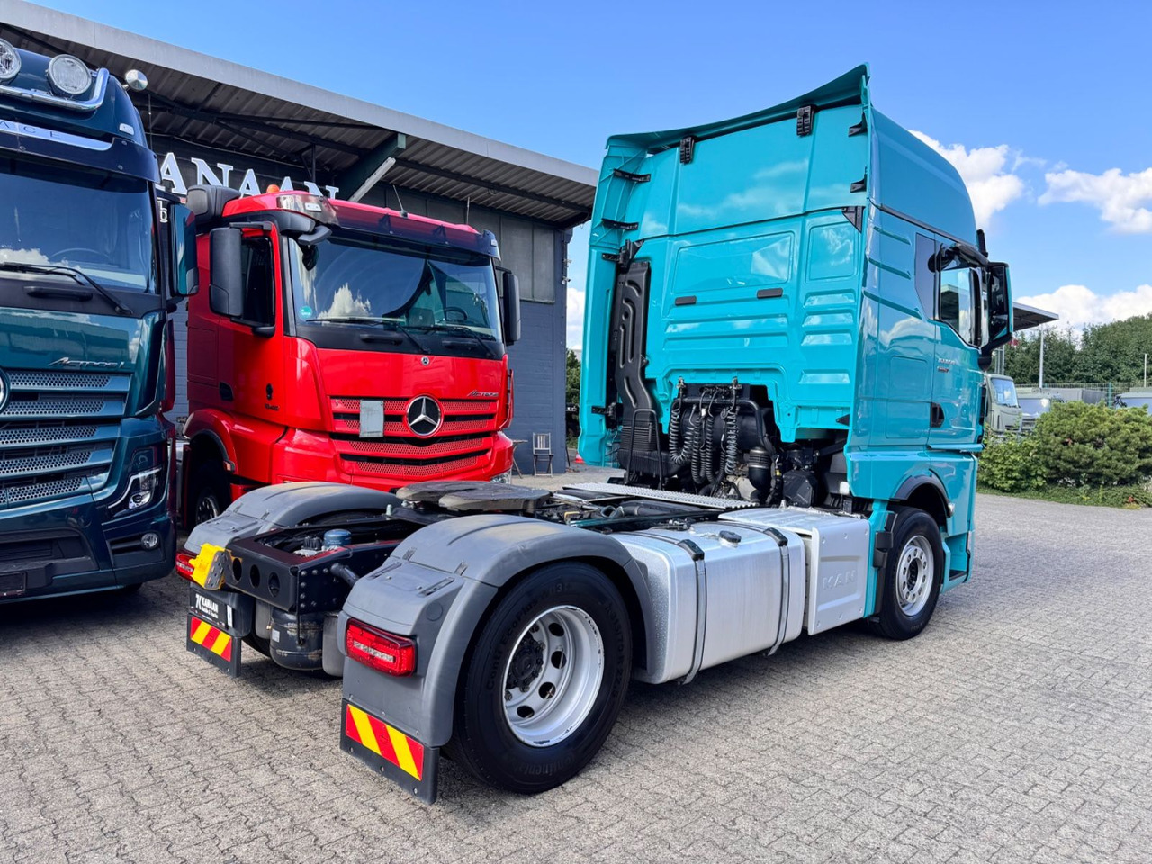 MAN 18.510 TGX 4x2 BL GX 2x Tanks TOP Ausstattung - Tractor unit: picture 5 MAN 18.510 TGX 4x2 BL GX 2x Tanks TOP Ausstattung - Tractor unit: picture 5