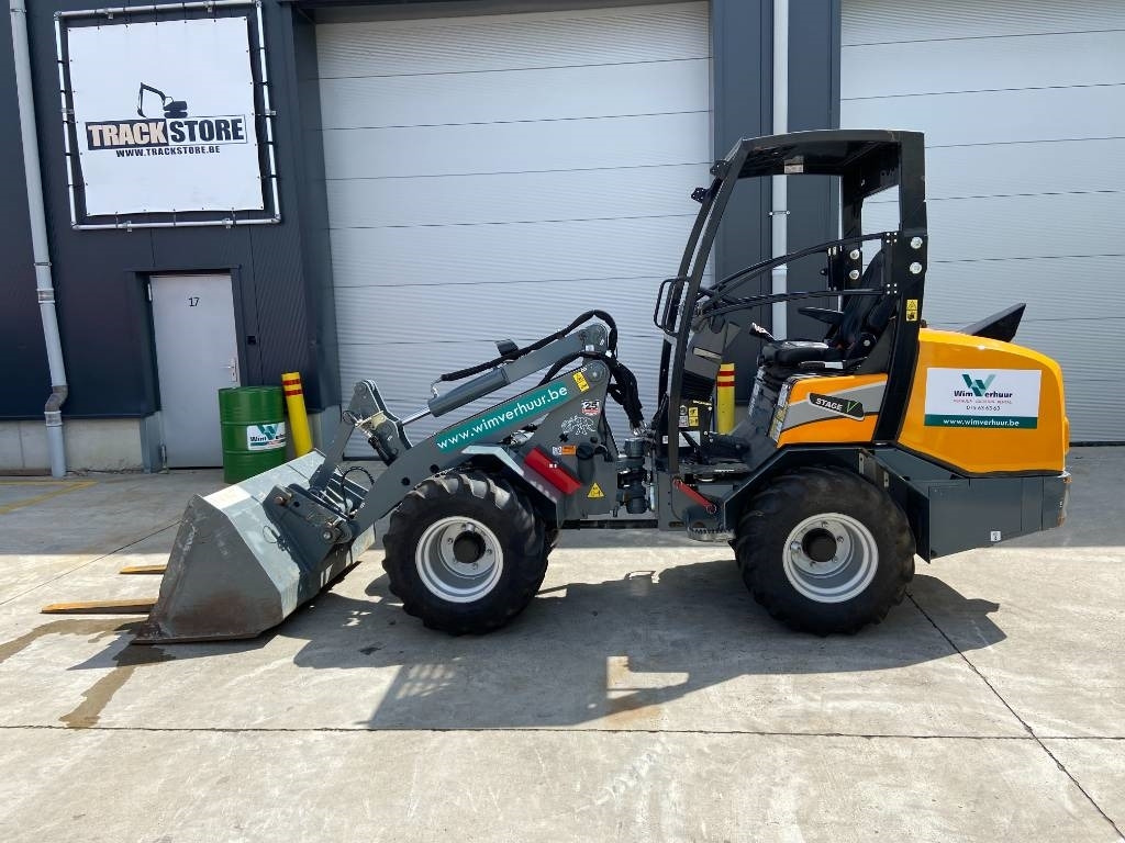 GiANT G 2700 X-tra HD - Wheel loader: picture 1 GiANT G 2700 X-tra HD - Wheel loader: picture 1