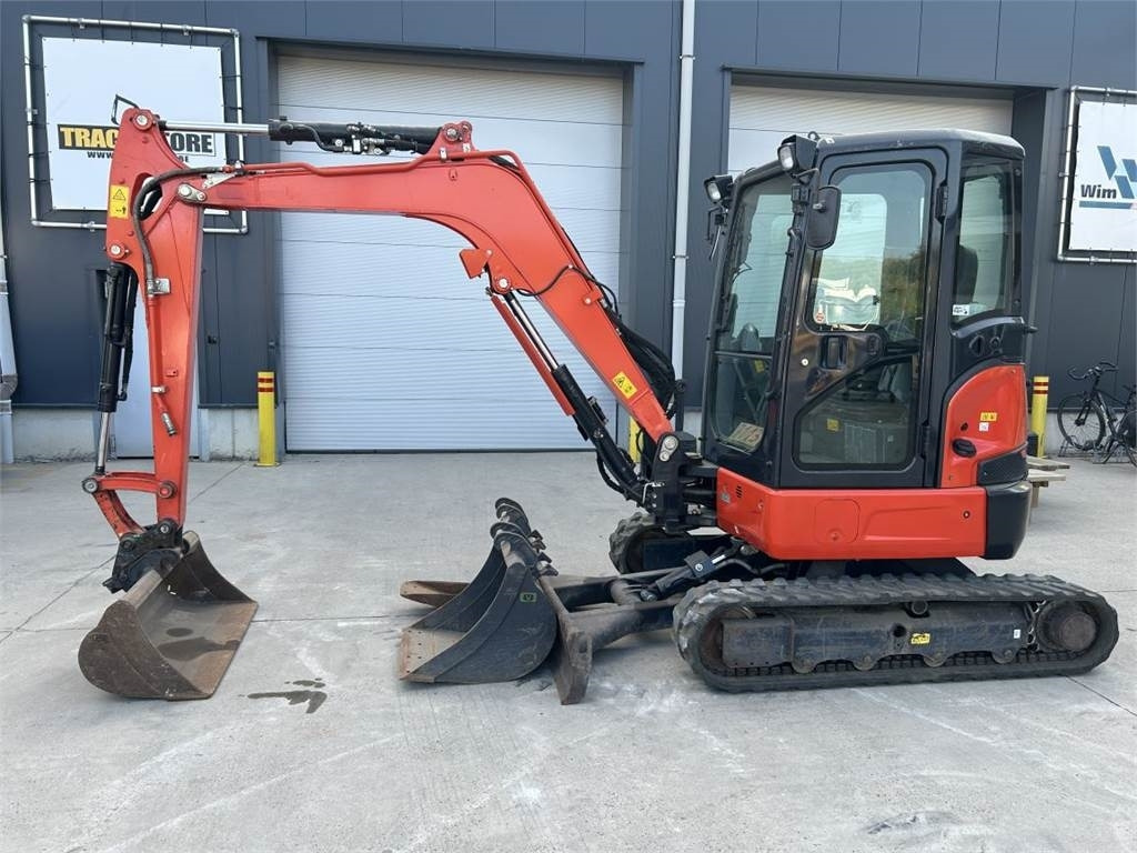 Kubota U36-4 (7113) - Mini excavator: picture 3 Kubota U36-4 (7113) - Mini excavator: picture 3