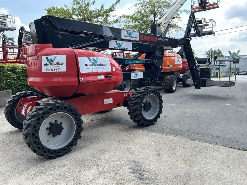 Manitou 200 ATJ RC ST5 (5612) - Articulated boom: picture 1 Manitou 200 ATJ RC ST5 (5612) - Articulated boom: picture 1