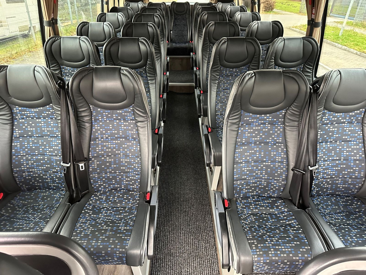 Iveco Atomic AN21 (wenig Km*7.2t) Rosero/ Rapido - Minibus, Passenger van: picture 4 Iveco Atomic AN21 (wenig Km*7.2t) Rosero/ Rapido - Minibus, Passenger van: picture 4