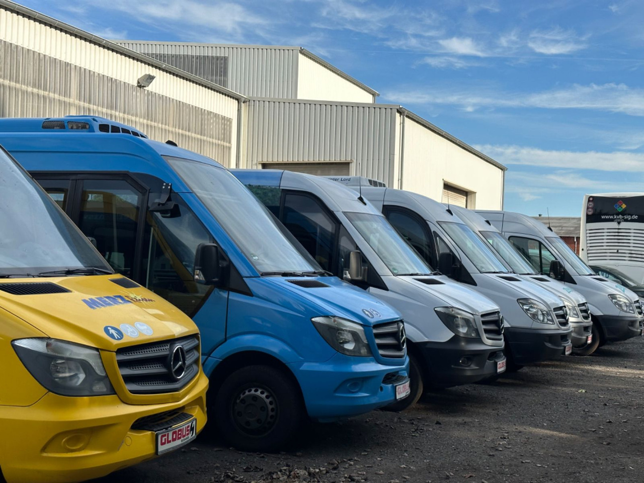 New Suburban bus Mercedes-Benz O550 Integro L (66 Sitze*Klima*Euro5): picture 21