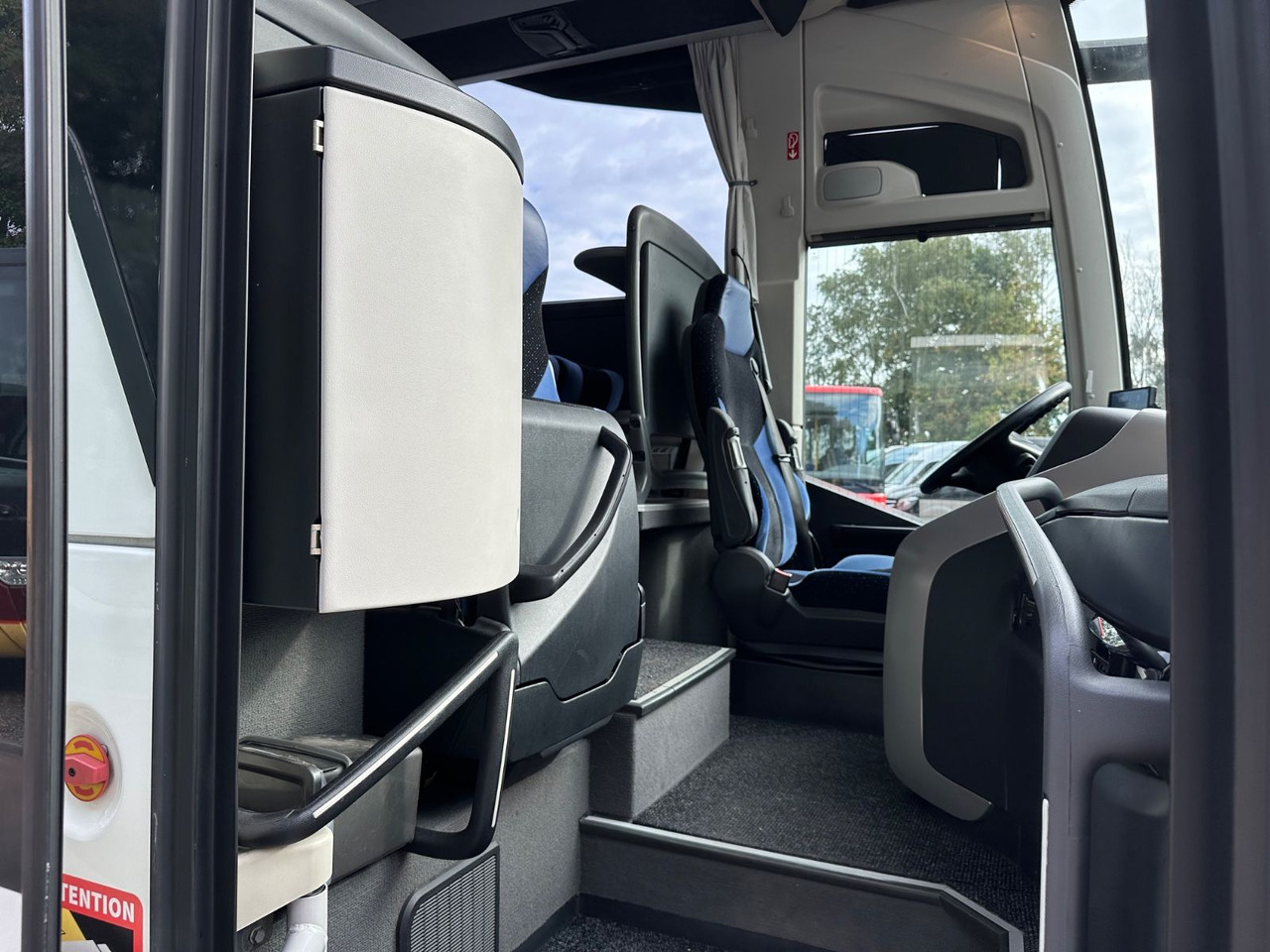 Coach Mercedes-Benz Tourismo E 16 RHD-M/2A (wenig Km*TOP*61 Sitze): picture 12