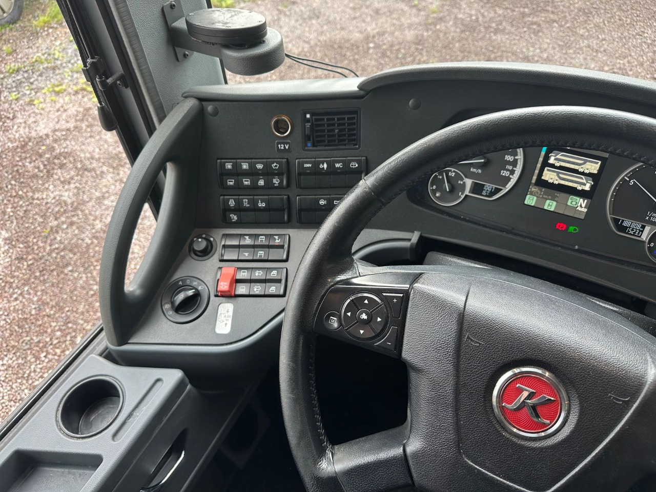 Leasing of Setra S 431 DT (81 Sitze*TOP) Setra S 431 DT (81 Sitze*TOP): picture 18 Leasing of Setra S 431 DT (81 Sitze*TOP) Setra S 431 DT (81 Sitze*TOP): picture 18